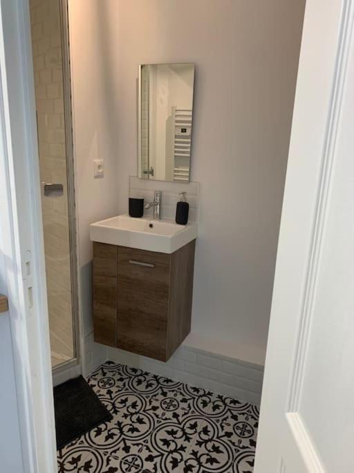 Studio Cosy A 12 Min A Pieds De La Gare Limoges Kültér fotó
