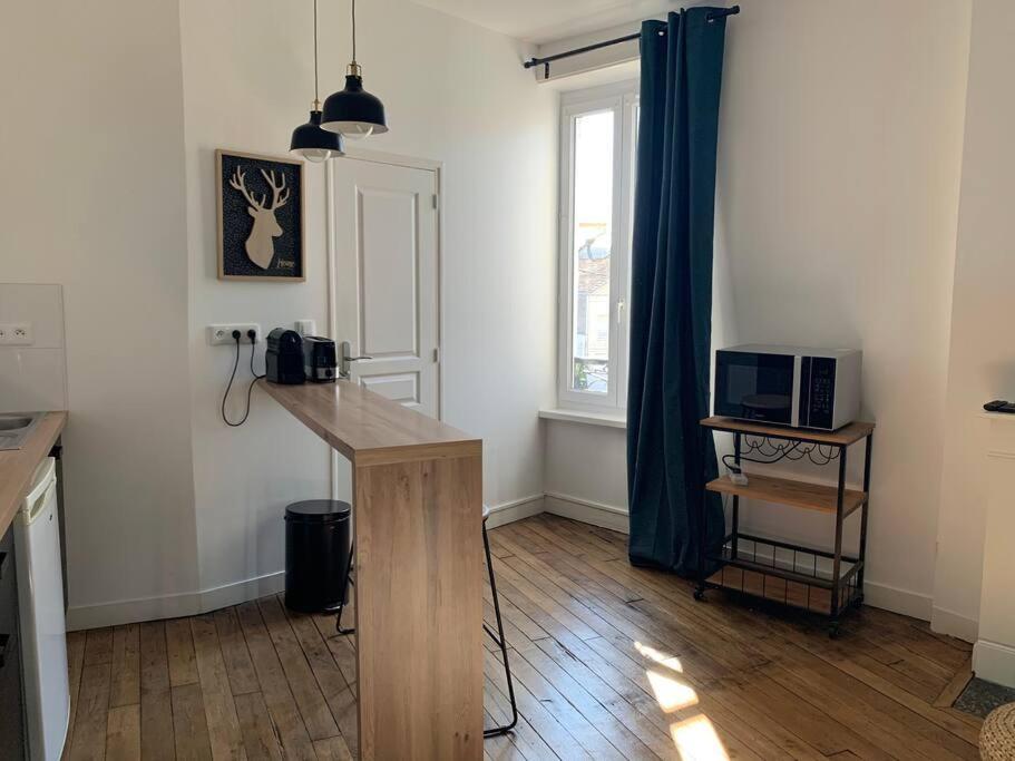 Studio Cosy A 12 Min A Pieds De La Gare Limoges Kültér fotó